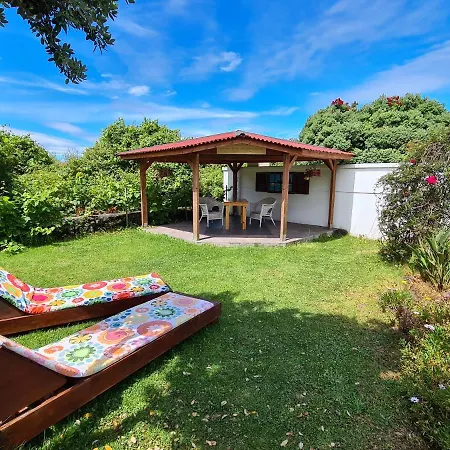 Bed & Breakfast Calma Do Mar Madalena (Azores)